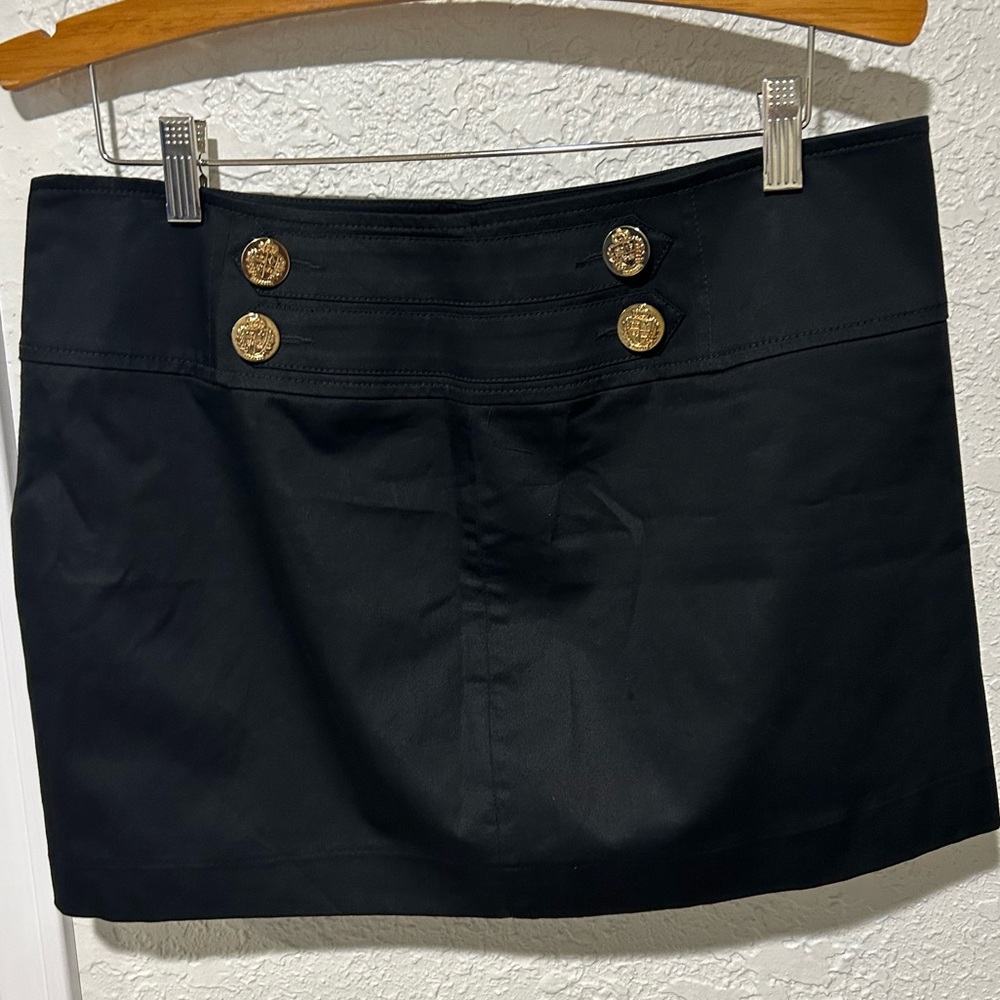 NWT Express women’s size 10 black mini skirt.